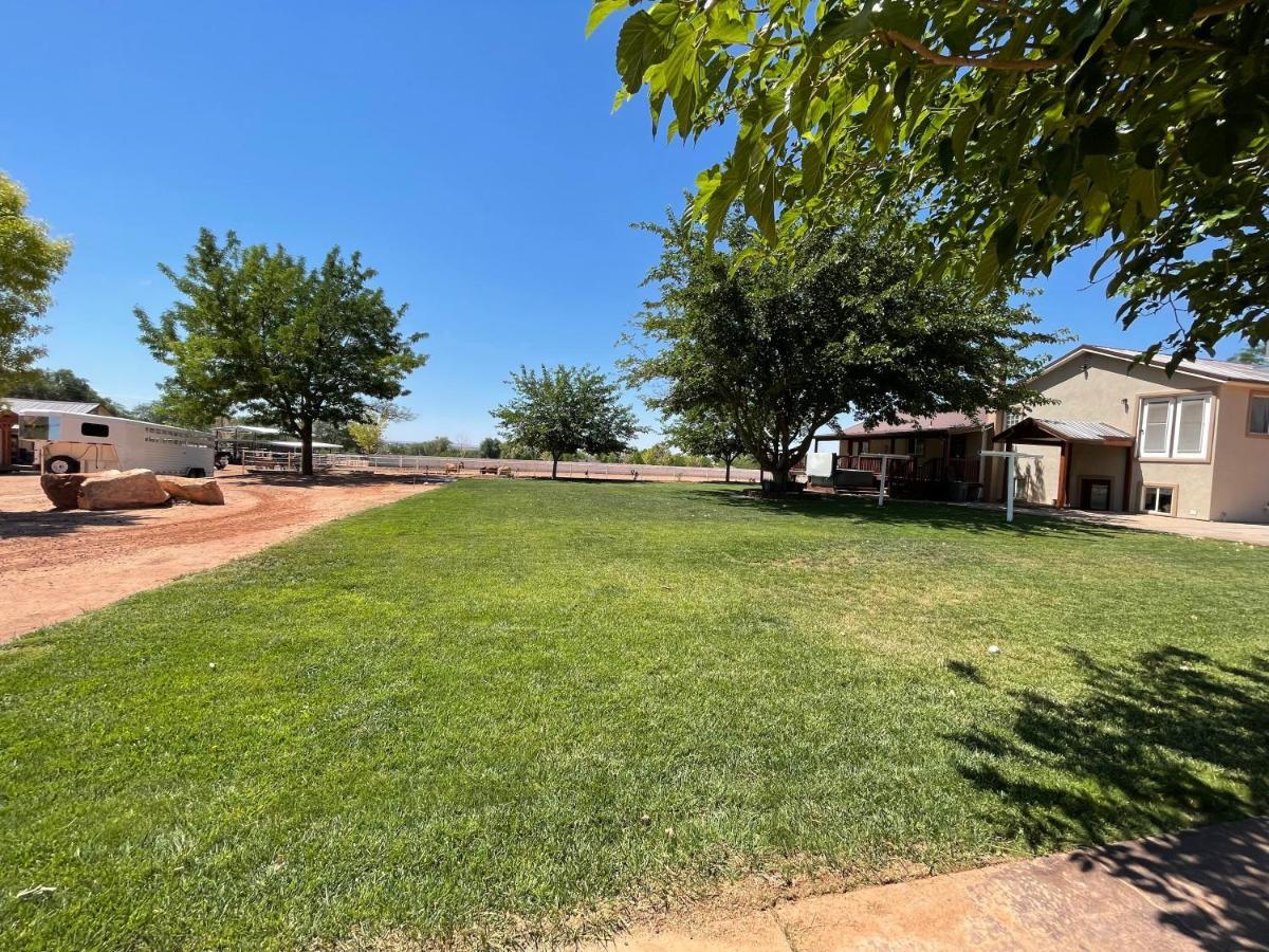 Zion'S Blue Sage Bed & Breakfast Hildale Bagian luar foto